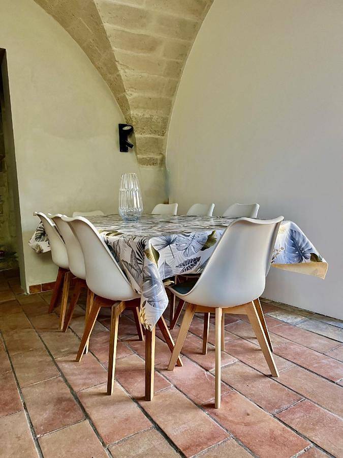 Five-Bedroom House in Aimargues, Côte méditerranéenne (France)