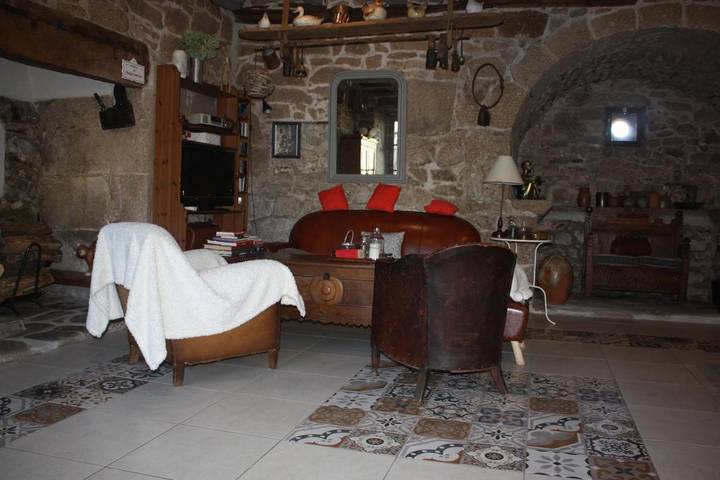 Location de vacances pour 3 personnes, avec jardin à Rouffiac (Auvergne) - 3