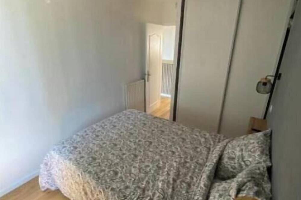 Entire apartment, Beautiful apartment on the edge of Yerres in Yerres, Essonne