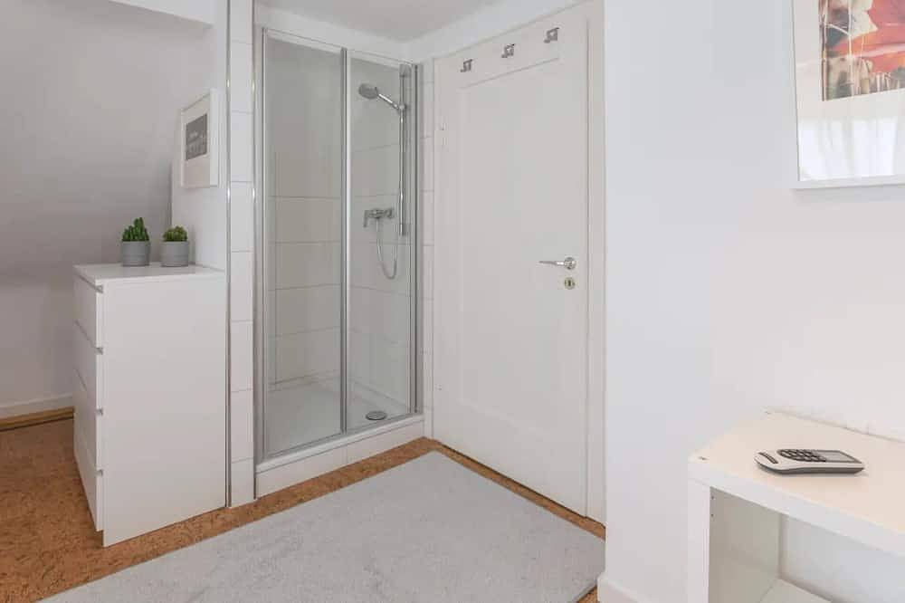 Ganze Wohnung, Weinheimbudget (1) * Klimaanlage * in Weinheim, Kurpfalz