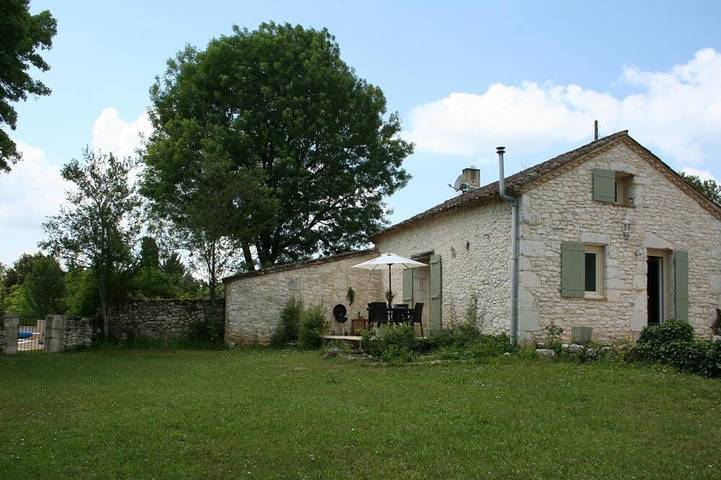 Gîte pour 2 personnes, avec piscine et jardin à Saint-Capraise-d'Eymet - 4