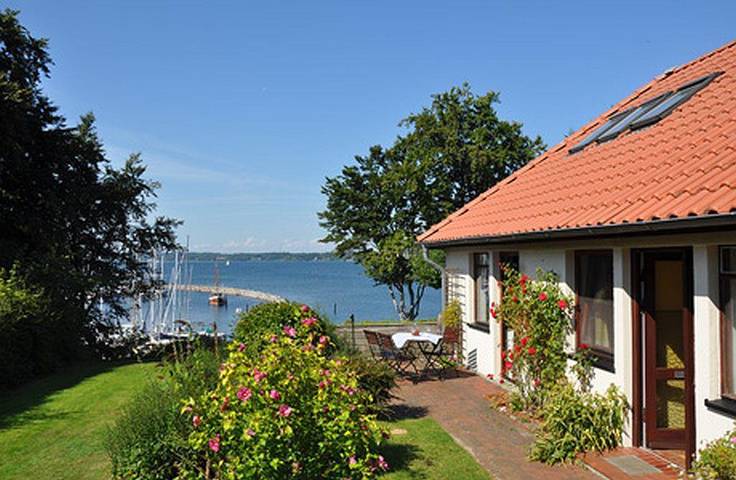 Ferienwohnung für 4 Personen, mit Garten und Terrasse in Stadt Glücksburg