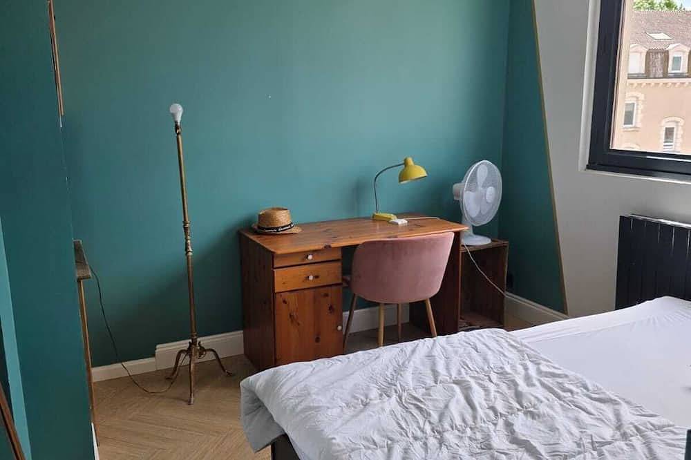 Appartement entier, Rooftop traversant, lumineux au coeur de Cahors, 2 chambres, 2 grandes terrasses in Cahors, Quercy
