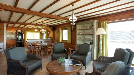 Cottage pour 10 personnes, avec jardin et balcon dans Beffe