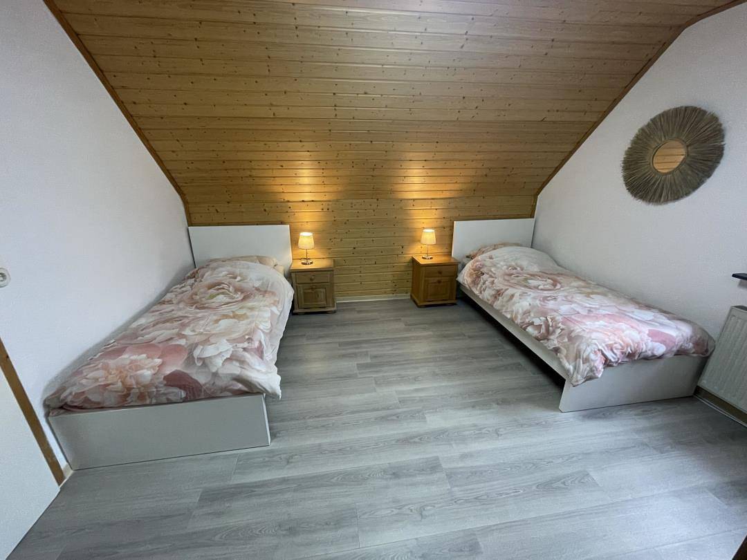 Ganze Wohnung, Schicke Ferien- und Monteurswohnung 53 qm Philippsburg in Philippsburg, Rheinebene