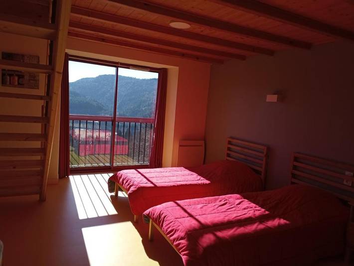 Location de vacances pour 5 personnes, avec terrasse à Condat - 3