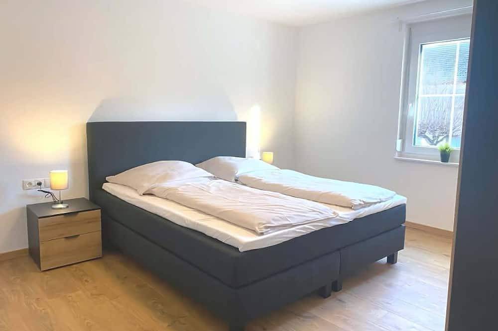 Ganze Wohnung, Ferienwohnung S4 Diana mit 83qm, 3 Schlafzimmer, max. für 5 Personen in Endingen am Kaiserstuhl, Endingen