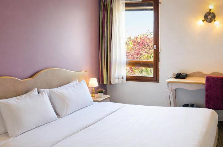 Hôtel pour 2 personnes, avec jardin, animaux acceptés à Saint-Gervais-la-Forêt