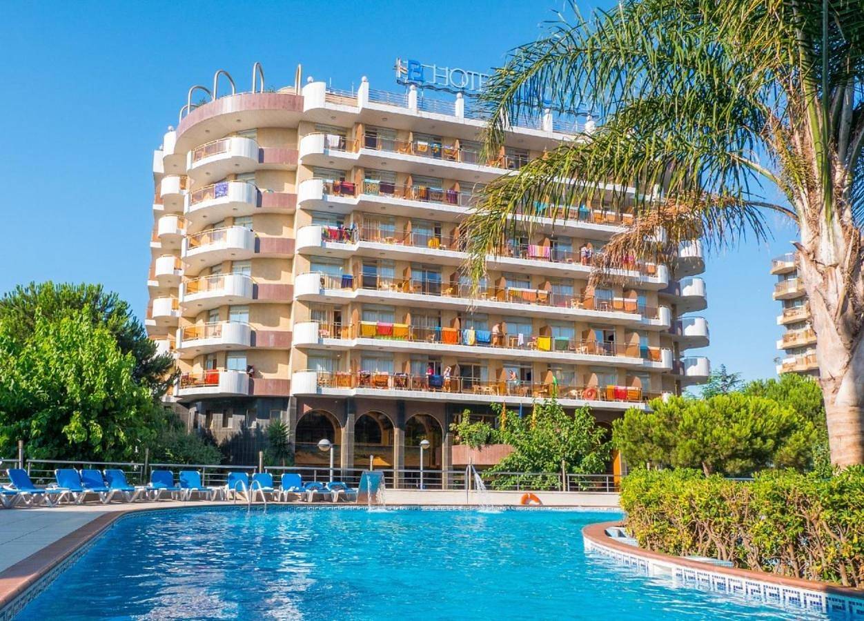 Hotel Blaumar in Els Pins Blanes, Blanes