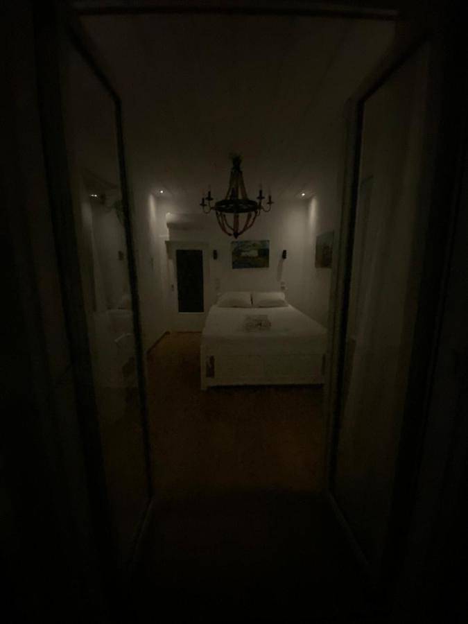 Gîte pour 2 personnes, avec vue et jardin dans Poros - 3