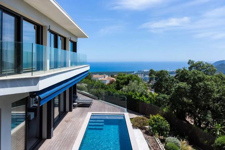 Villa pour 10 personnes, avec vue et jardin à Mandelieu-la-Napoule - 2