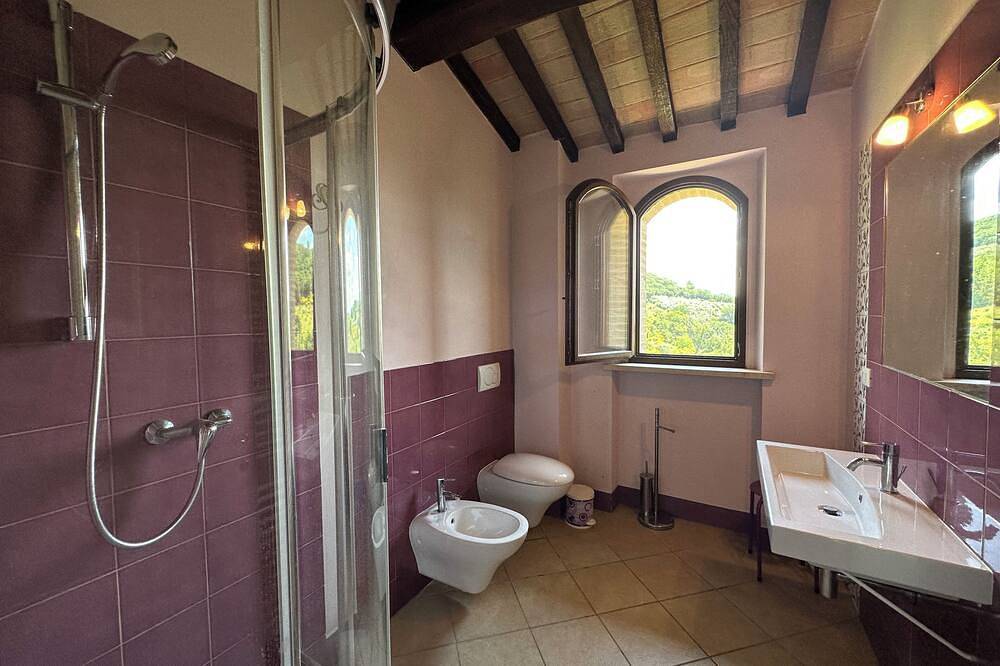 2 Lovely Apartments With Reserved Pool: Privacy And Freedom in Gualdo Cattaneo, Province de Pérouse