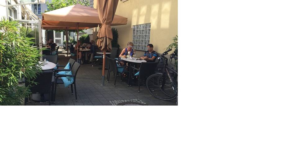 Hotel Müller Café & Wein / Mondholzhotel - Einzelzimmer Klassik in Veitshöchheim, Fränkisches Weinland