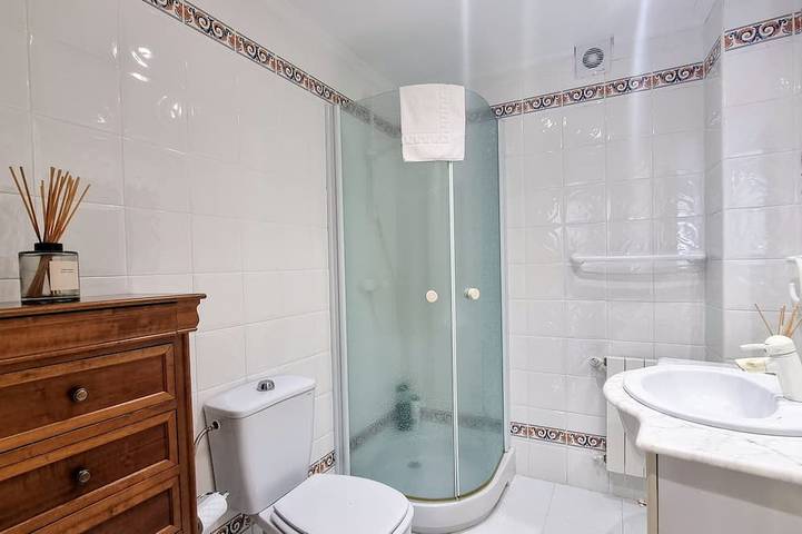 Location de vacances pour 8 personnes, avec jardin et balcon, animaux acceptés dans Balmori - 4