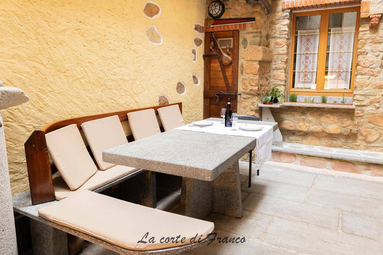 Ganze Wohnung, La Corte di Franco - 4 appartamenti lago Lugano in Brusimpiano, Brusimpiano Gemeinde