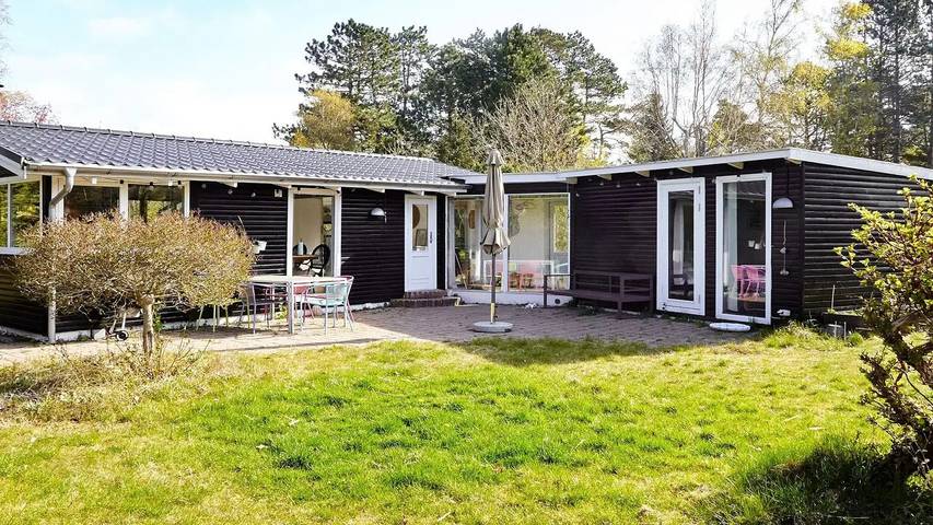 Vacation rental for 7 people, with terrace in Zealand