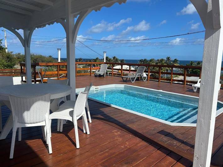 Location de vacances pour 5 personnes, avec balcon ainsi que vue et piscine à La Désirade (île) - 4