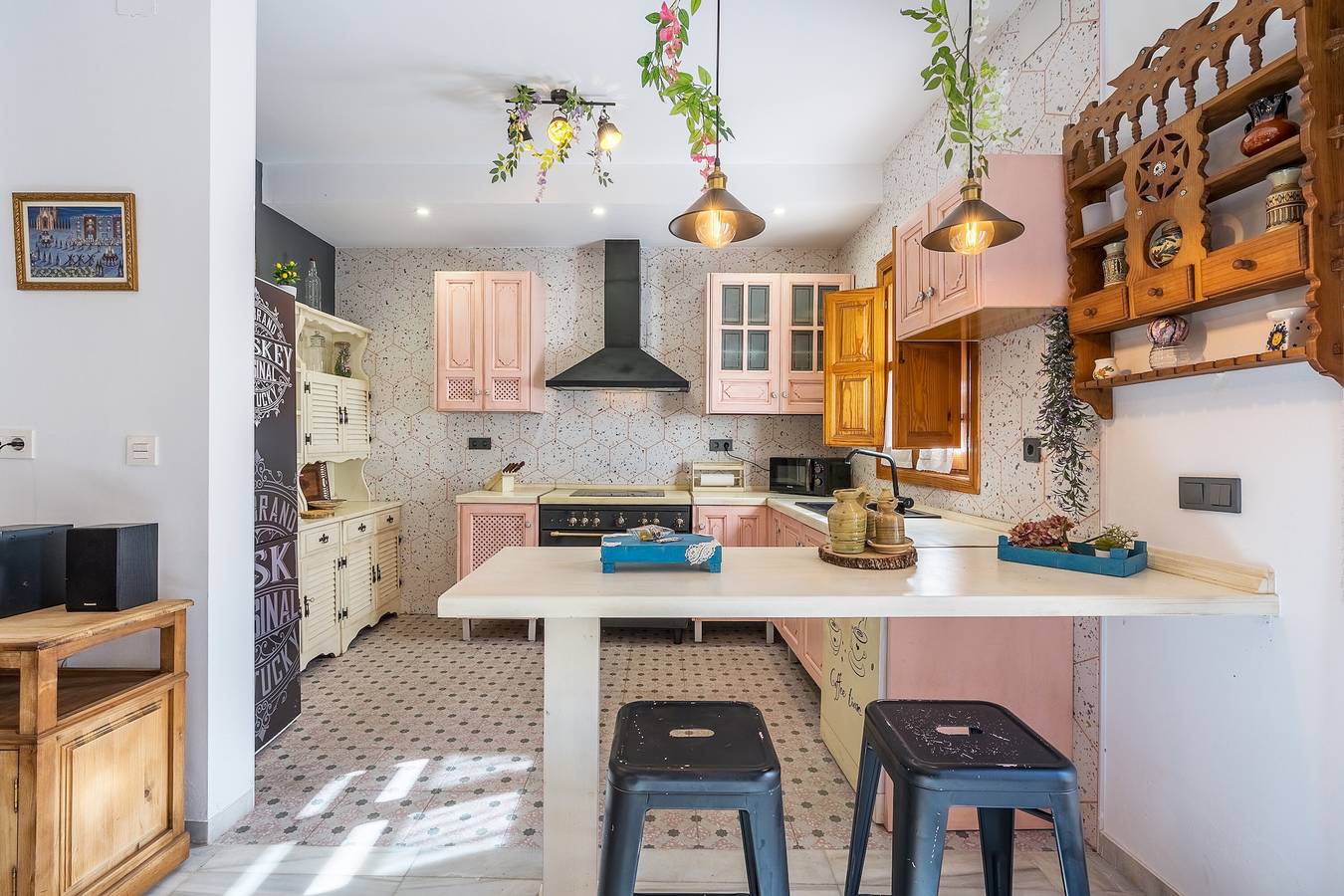 Maison de vacances "El Naranjo Azul" avec vue sur la montagne, 2 balcons et Wi-Fi in Lecrín, Province de Grenade