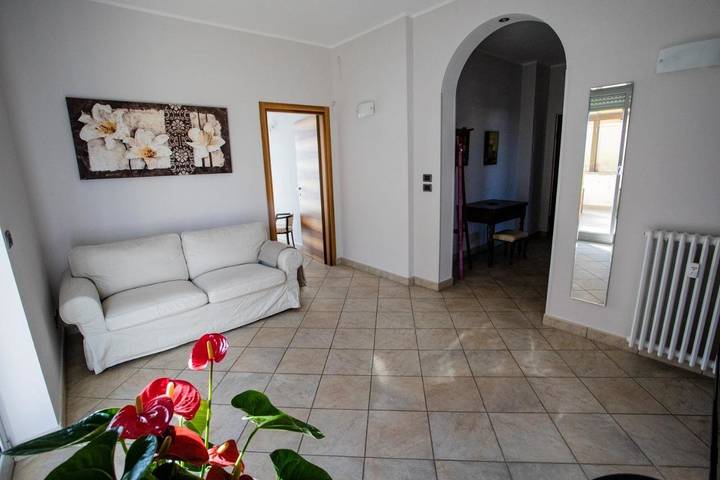 Gîte pour 9 personnes, avec terrasse et vue à Pignerol - 2