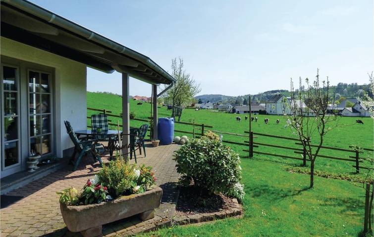 Ferienhaus für 2 Personen, mit Garten und Sauna sowie Terrasse in der Eifel - 4