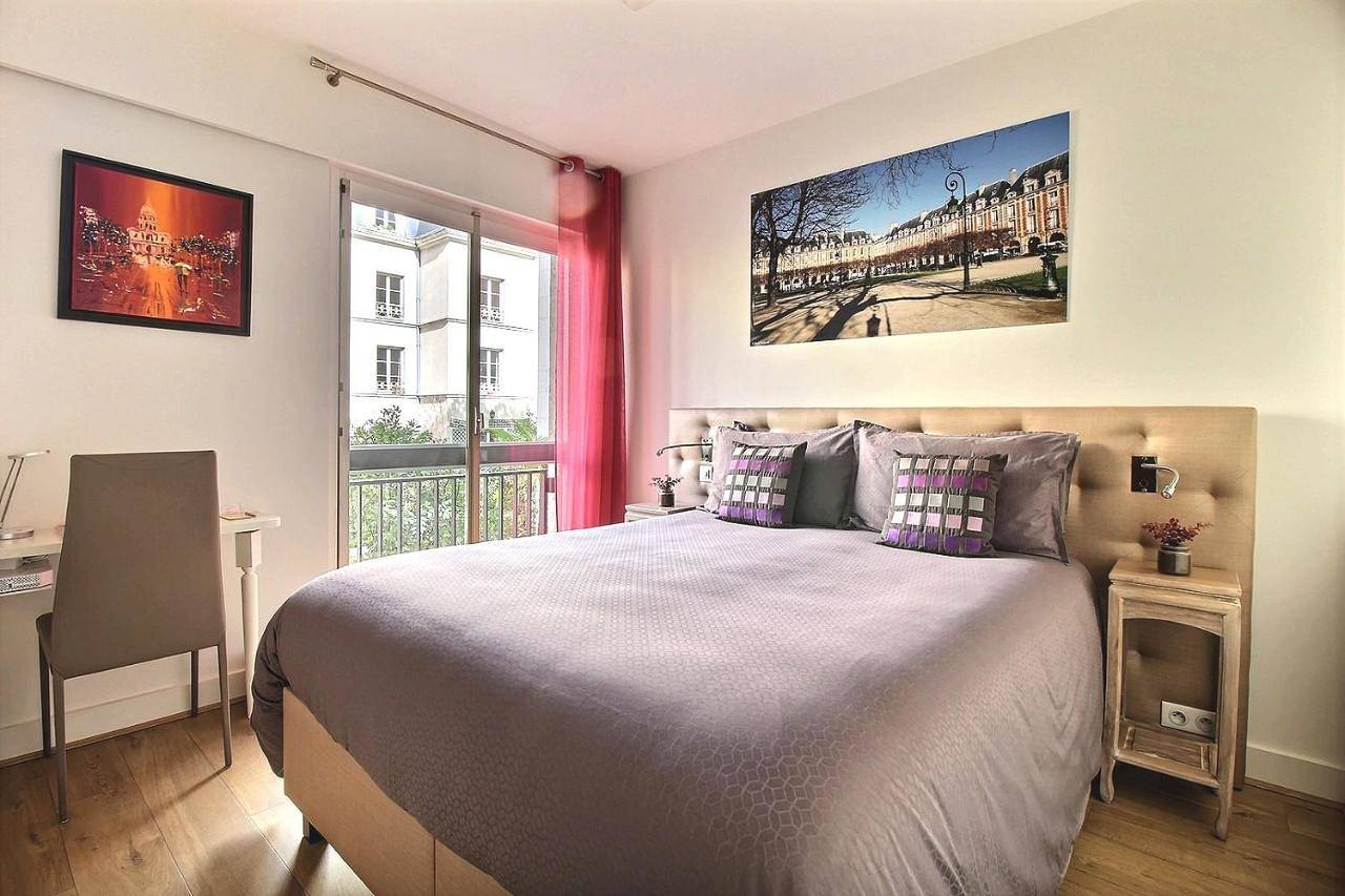 Queen Room in 3e arrondissement, Paris