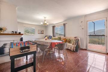 Holiday Rental for 15 People in Lanjarón, Cordillera Penibética, Photo 4