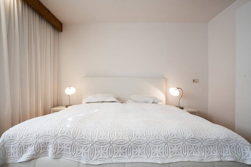 Ganze Wohnung, Geräumige Ferienwohnung mit Aussicht auf die tiroler Berge in Reith bei Seefeld, Innsbruck Land