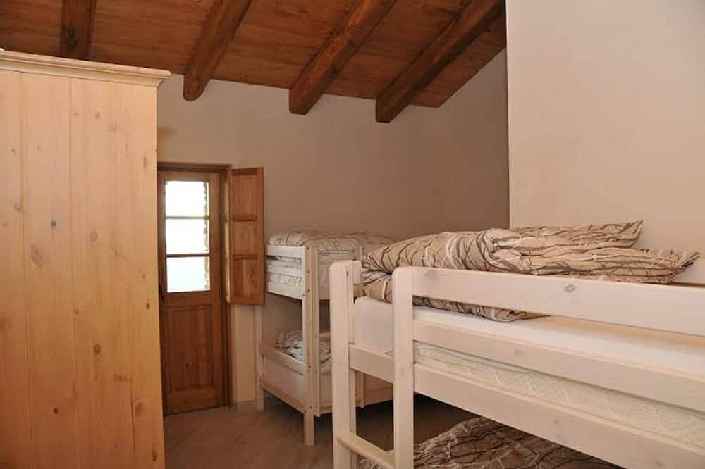 Chalet Die Kastanie in Sagliano Micca, Walliser Alpen