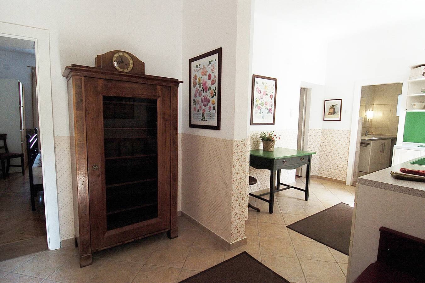 Cały apartament, Apartment 'Bioweingut Hauerhof 99 - 3' with Private Terrace, Wi-Fi, and Air Conditioning in Klosterneuburg, Powiat Wien-Umgebung