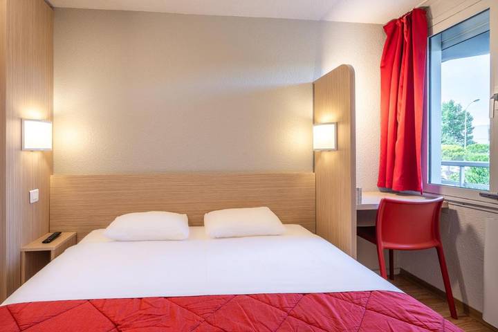 Hôtel pour 3 personnes, avec terrasse, animaux acceptés à Touques - 2