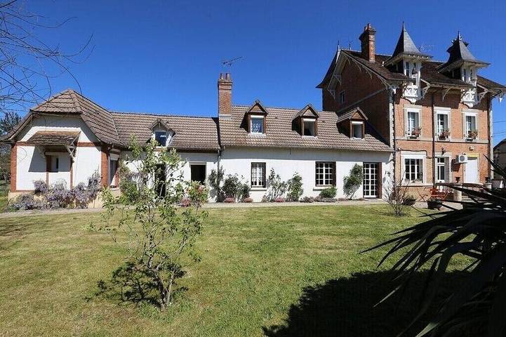 Maison de vacances pour 4 personnes, avec Jardin à Salbris