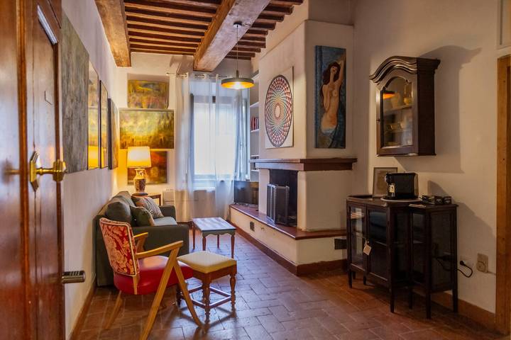 "Residenza di Palazzo Ghio" Guesthouse with Wi-Fi and Air Conditioning (Cin It053023C2Dq31Rzmp) in Scansano, Grosseto provins