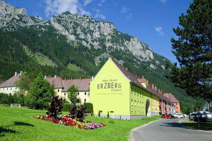 Ferienwohnung für 2 Personen, mit Pool und Balkon, mit Haustier - 1