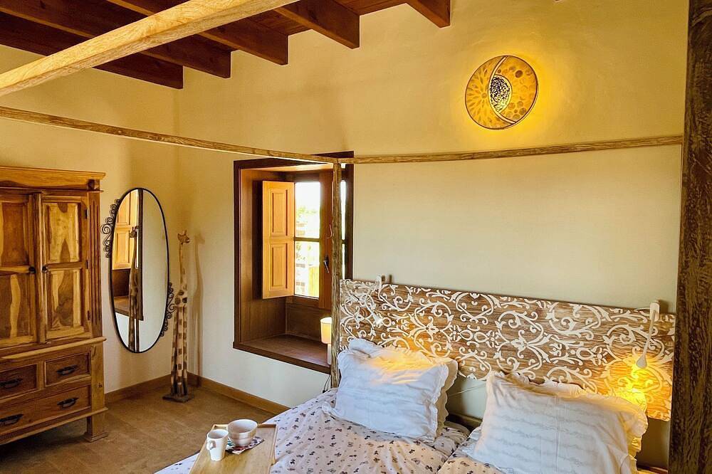 Typisch Canarische huis met uitzicht op zee, grote zonsondergangen en het strand in Piedra Playa, La Oliva