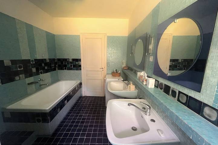 Gîte pour 8 personnes, avec jardin à Marboué - 3