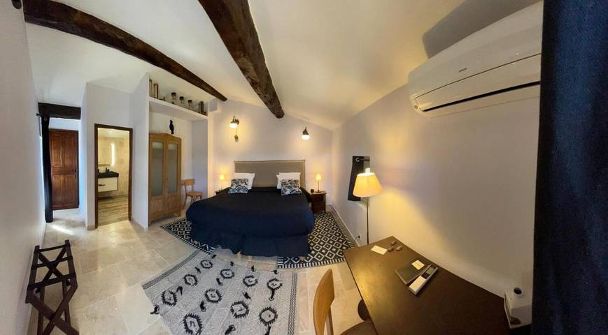 Maison d’hôte pour 2 personnes, avec piscine et jardin à Roussillon - 3