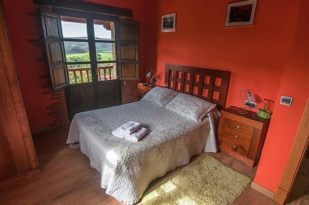 La Casa de Bustantegua para 8 personas in Selaya, Cordillera Cantábrica