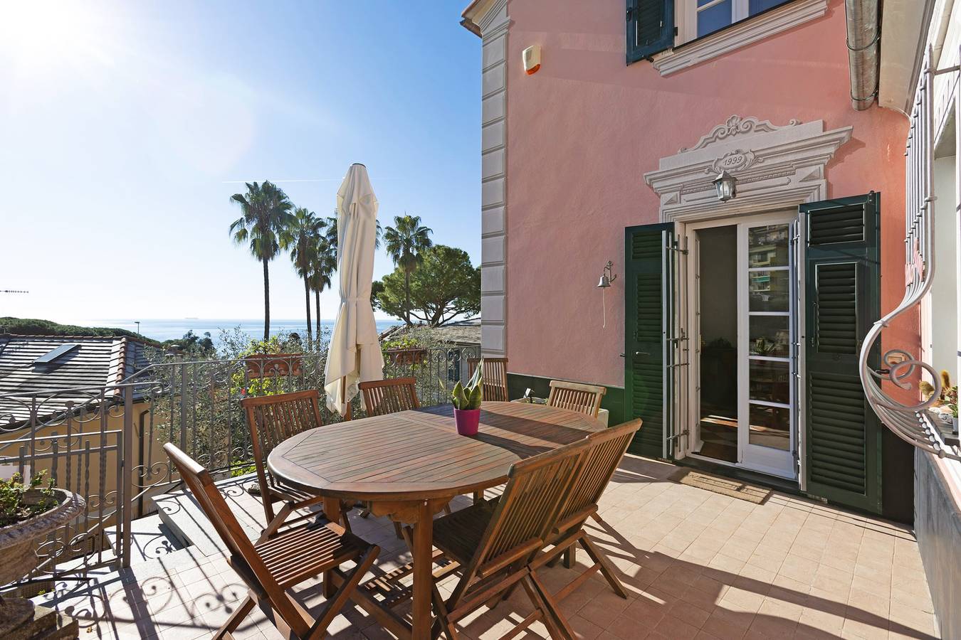 Villa 'Villino Rosanna' with Sea View, Wi-Fi and Air Conditioning in Bogliasco, Ligurian Coast