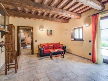 Agriturismo per 7 Persone in Urbania, Pesaro-Urbino, Foto 1