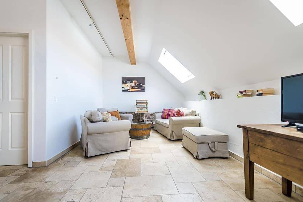 Apartment Goldberg - Hofgut Dösterhof - Holiday apartments in Wadern, Saar-Nahe-Bergland