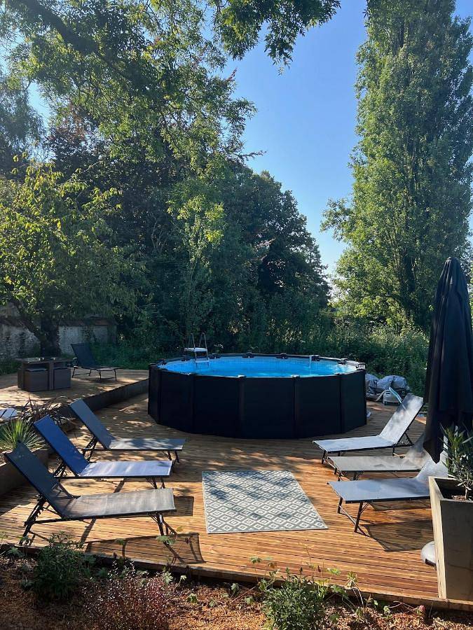 Chambre d’hôte pour 2 personnes, avec piscine ainsi que vue et jardin dans Seine-et-Marne - 3