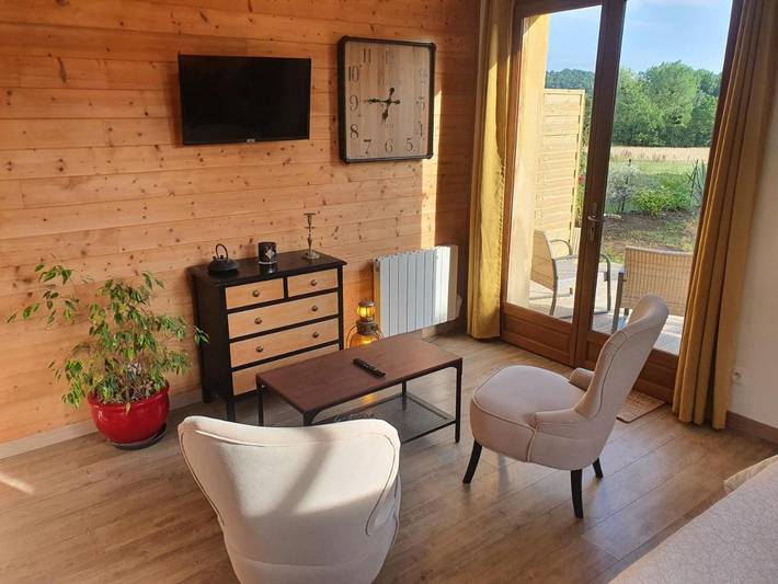 Gîte pour 2 personnes, avec vue et jardin à Périers-en-Auge