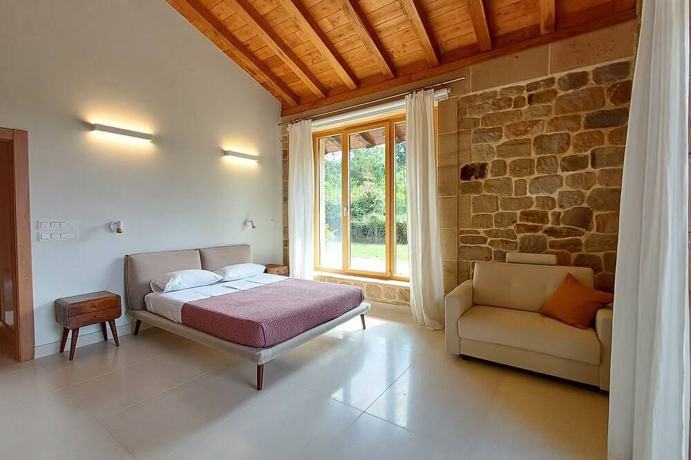 Nuevo apartamento con jardín en Villa Haritza junto al mar in Ea, Costa Vasca