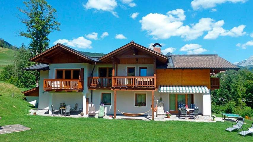 Appartement voor 5 personen, with tuin and sauna as well as balkon, kindvriendelijk in Filzmoos