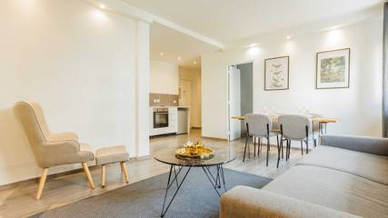 Appartement De Vacances pour 4 Personnes dans Levallois-Perret, Hauts-de-Seine, Photo 2