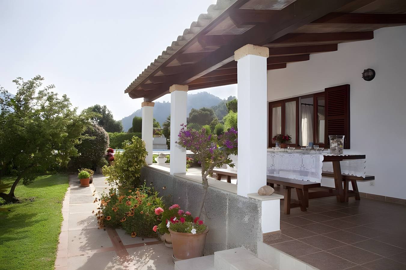 Villa 'Camp De L'Alzina' mit Bergblick, Wi-Fi und Klimaanlage in Torrent de la Vall d'en Marc, Pollença