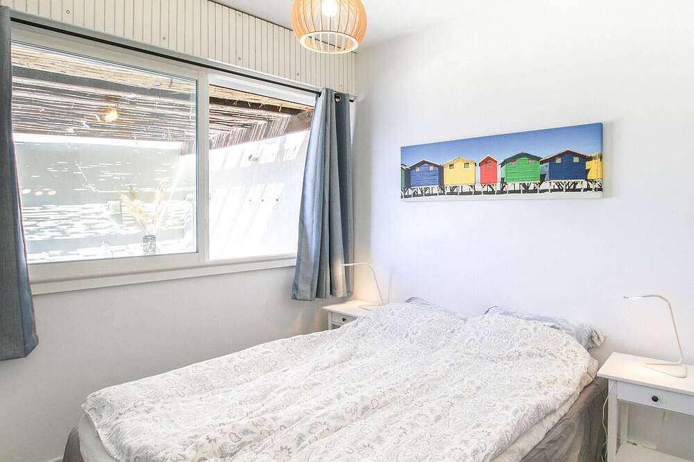 Entire apartment, Awesome apartment in Sete with Wifi in Sete, Côte d'Améthyste