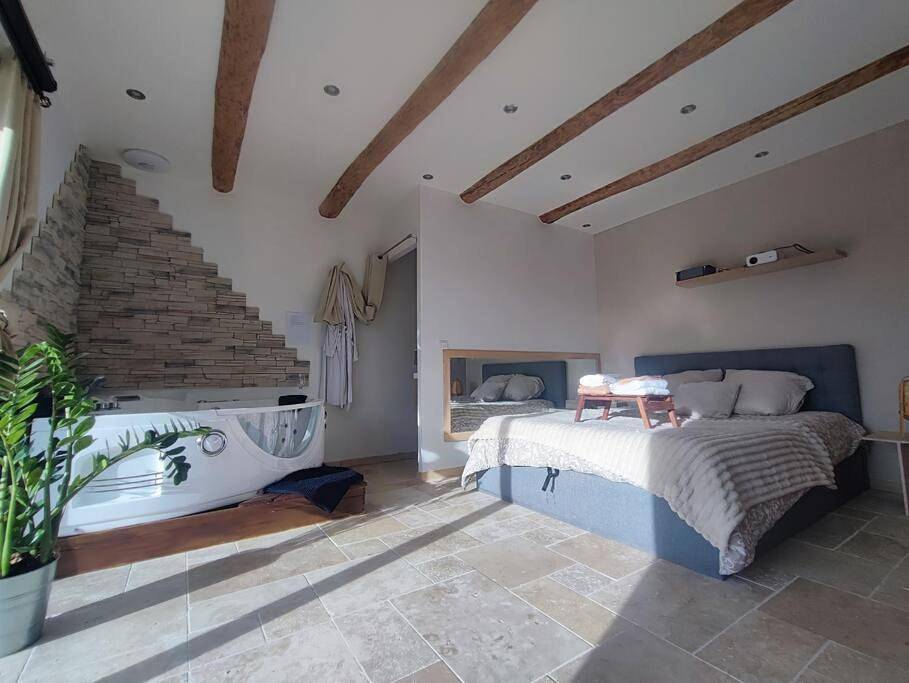 One-Bedroom House in Beaux, Haute-Loire