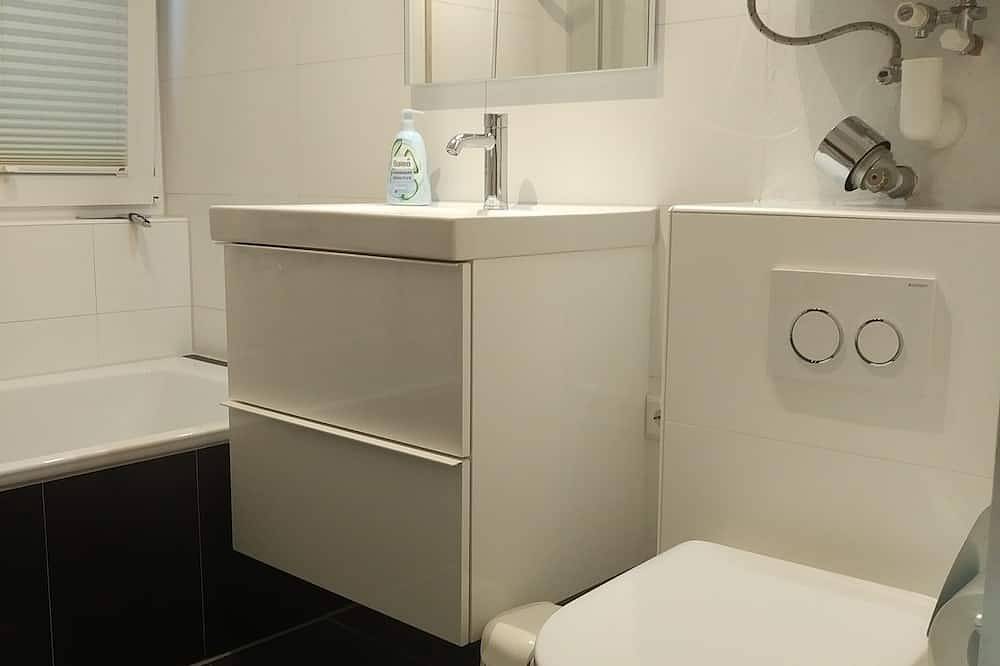 Entire apartment, For city trip and recreation: Apartment in a beautiful panoramic location! in Ziegelhausen (Heidelberg), Heidelberg