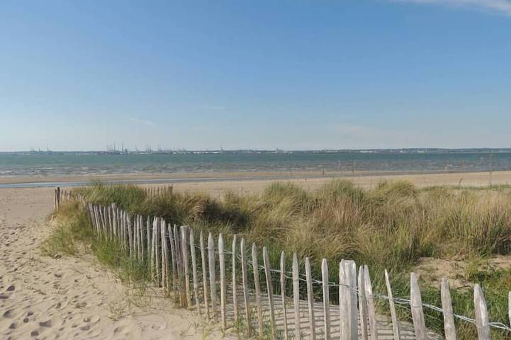 Location de vacances pour 4 personnes, avec jardin à Pennedepie